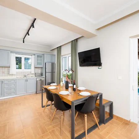 Ioanna Agios Stephanos 빌라