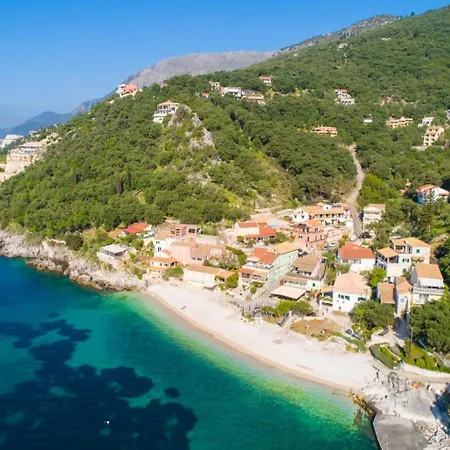 Ioanna Agios Stephanos Vila